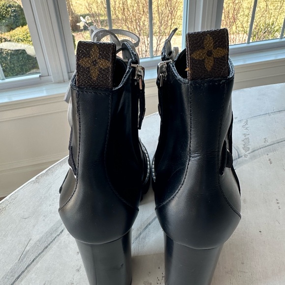 Louis Vuitton Side Zip Star Trail Monogram Ankle Boots Black/White EU 39 - Picture 2 of 4